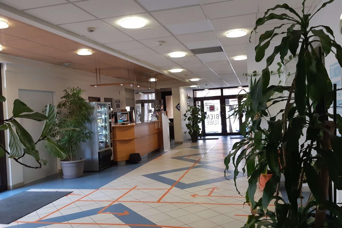 Kyriad Direct Montauban Centre Exterior foto